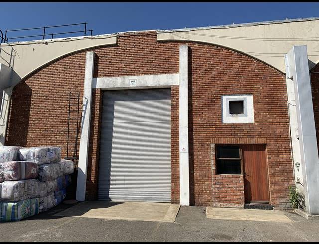 1,003M² FACTORY TO LET IN BEACONVALE